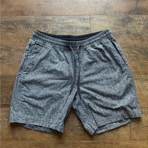 Lululemon Bowline 8” Shorts